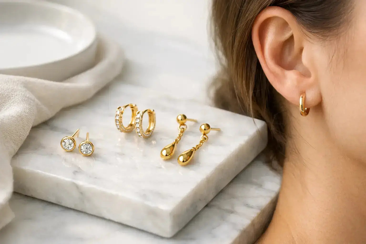How to Choose Hypoallergenic Gold Earrings