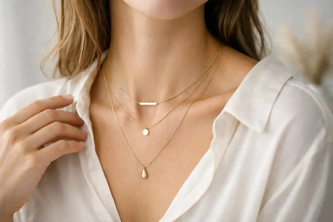 Minimalist Gold Necklace Womens Style Guide