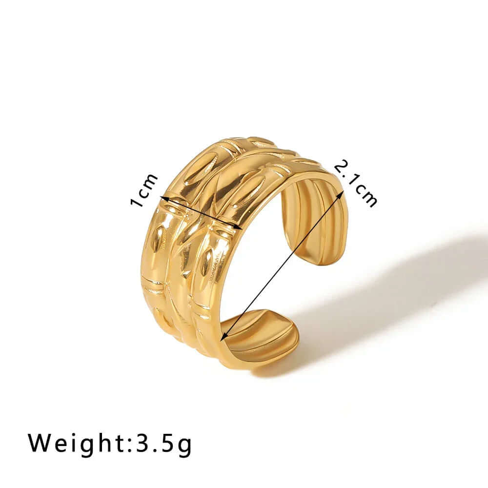 Gold textured adjustable ring by Ceyrah, 1cm wide, 2.1cm diameter, 3.5g weight
