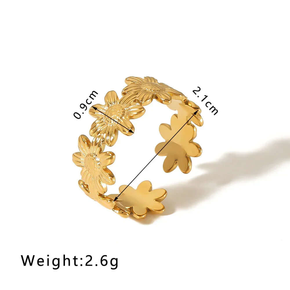 Gold Floral Linked Ring with sculpted flowers, 0.9cm wide and 2.1cm tall, weighing 2.6g, ideal for stacking or everyday wear.