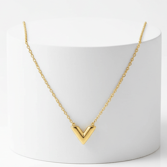 V-Shaped Necklace Gold on white pedestal